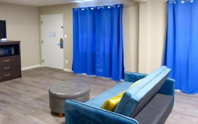 Rodeway Inn & Suites Ontario