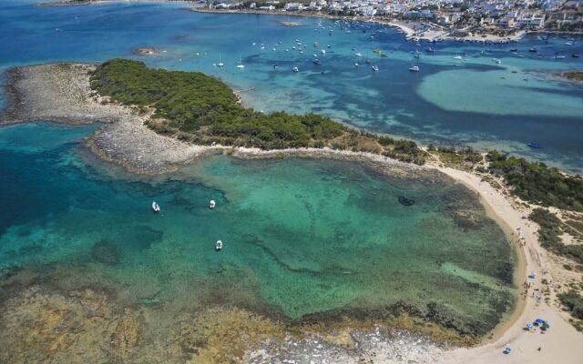 Charming Villa Close to the Beach - Beahost