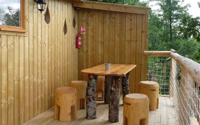 DéfiPlanet' à Dienné - Hébergements insolites