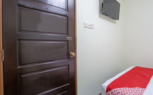 OYO 822 Zande Motel Kuala Selangor