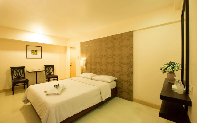 Synsiri 3 Ladprao 83 Apartment