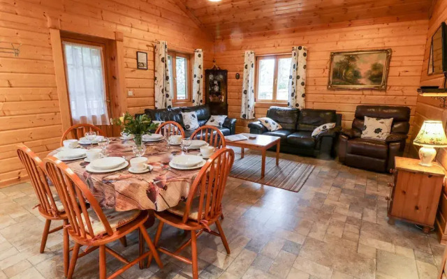 Chloe's Lodge