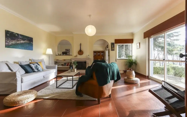 Sintra Classic Villa by Homing
