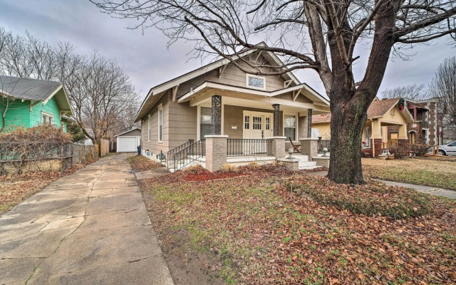 Pet-friendly Tulsa Home, 2 Mi to Downtown!