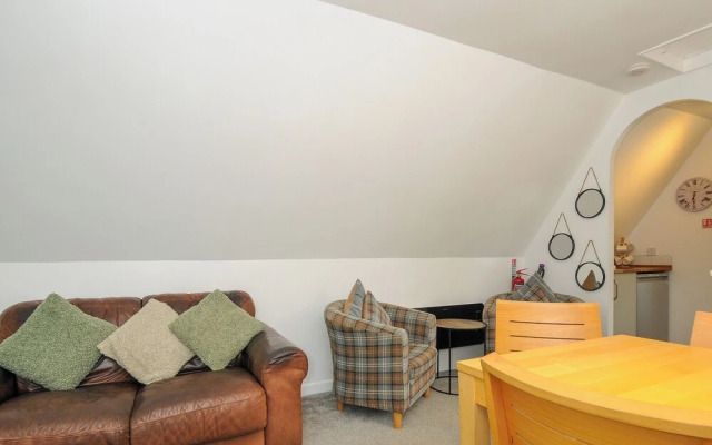 Valley Lodge 20