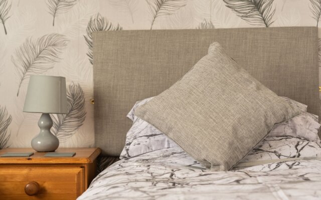 NEW Cosy 3BD House with Garden Heart of Sandwich