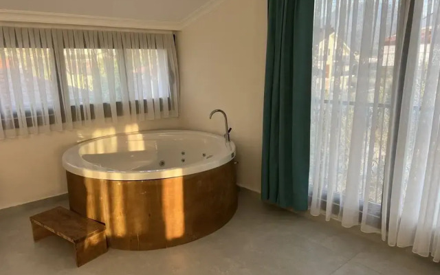 Infinity Ruby Villa