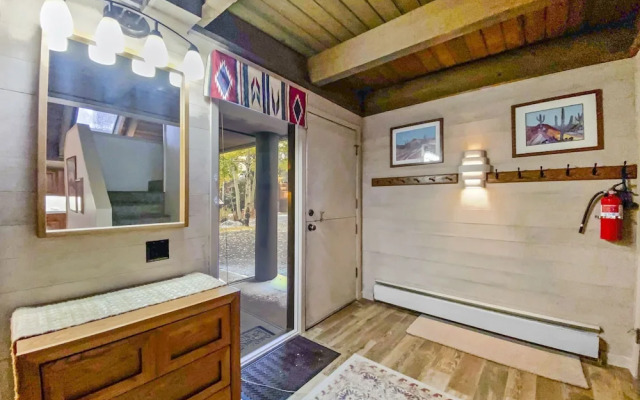 Breckenridge Spacious Mill Run 5 Townhouse by RedAwning