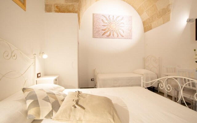 Sunhouse Rooms