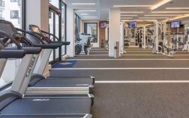 Global Luxury Suites in Boca Raton