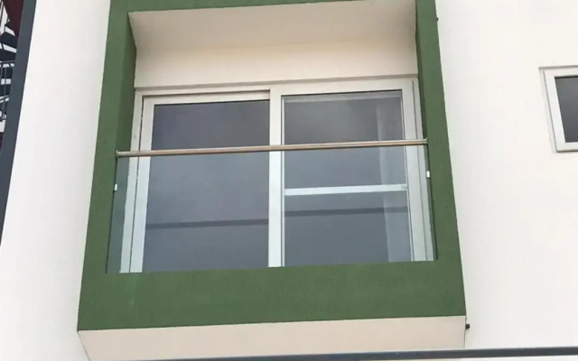 Premier Executive Apartment - The Ivy, East Legon