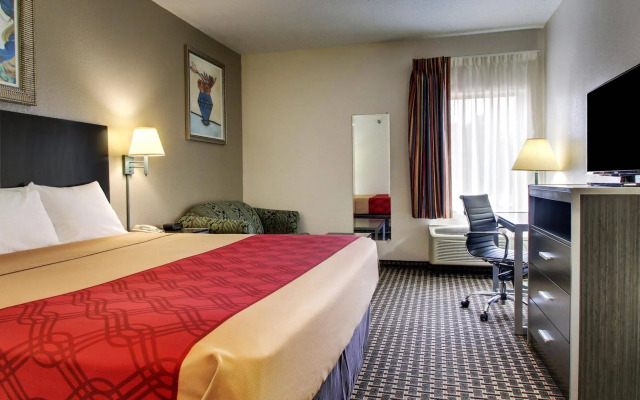 Econo Lodge Inn & Suites Diamondhead