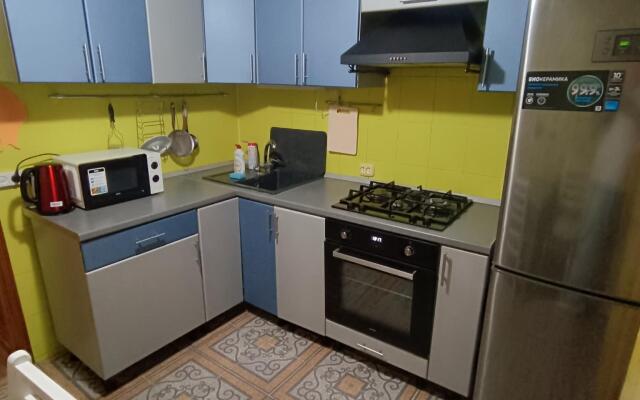 Апартаменты на улице Орджоникидзе 7