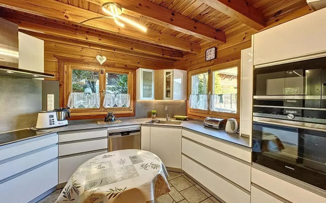 Chalet Demi-Quartier, 7 pièces, 14 personnes - FR-1-560-36
