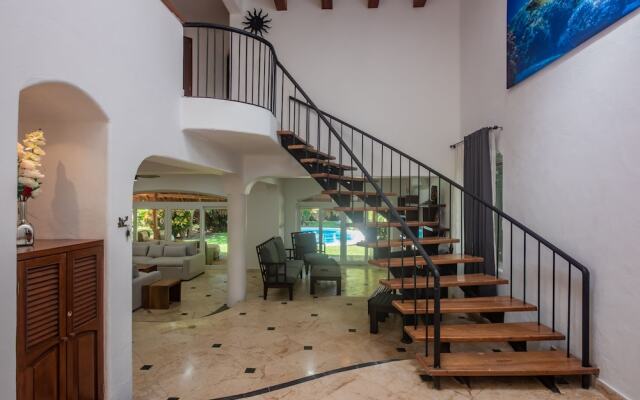 Villa Golf Beach Holiday Rental Private Pool BBQ Maid Service