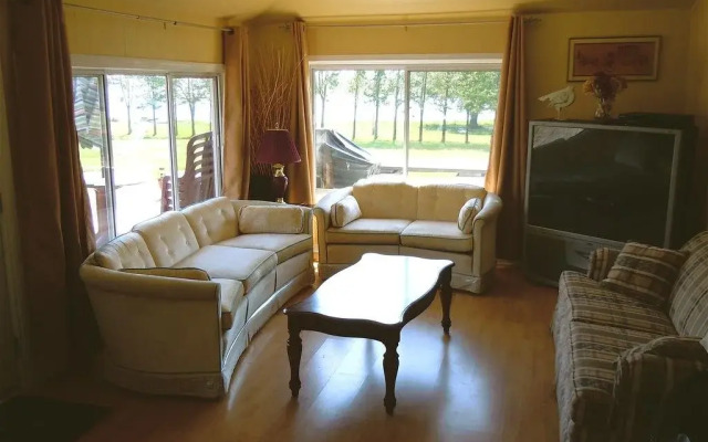 Doran Bay Resort