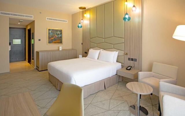 Four Points by Sheraton Production City, Dubai