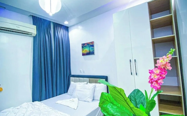 Phi Apartment