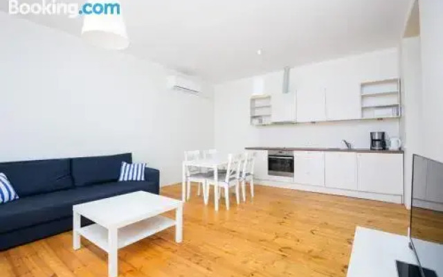 Ringi Apartments