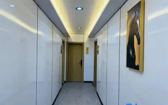 Splendor Pavilion International Apartment