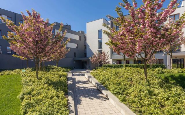 Royal Palace Elegant Apartment