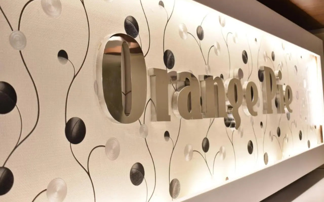 Hotel Orange Pie