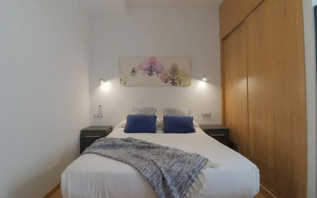 Grand Apartment with terrace & Parking by La Recepcion
