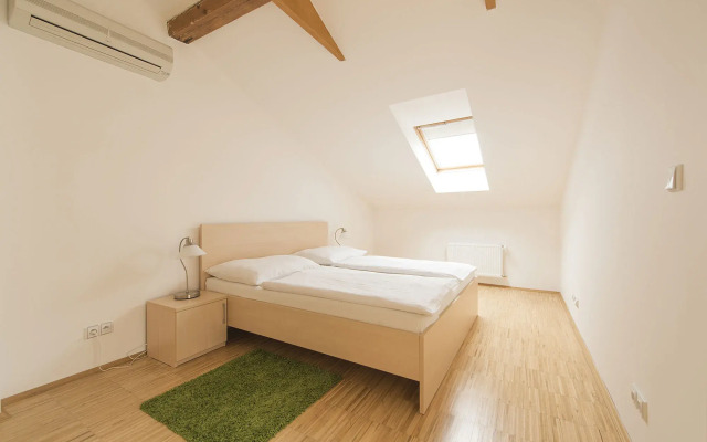 DownTown Suites Kodanská