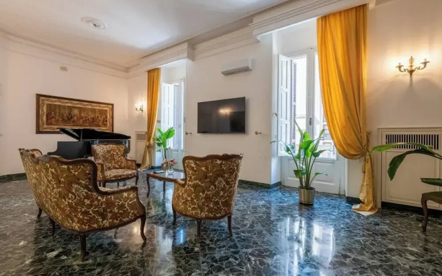 The One, Luxury Seaview With Piano
