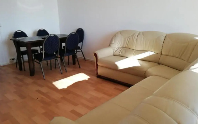 Helle Monteurwohnung in Leipzig Grünau