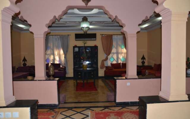 Villa Guest
