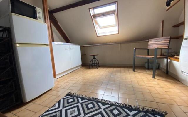 Studio At 2 Steps From The Port Of Caen!