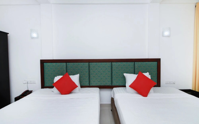 OYO 251 Milton Beach Resort