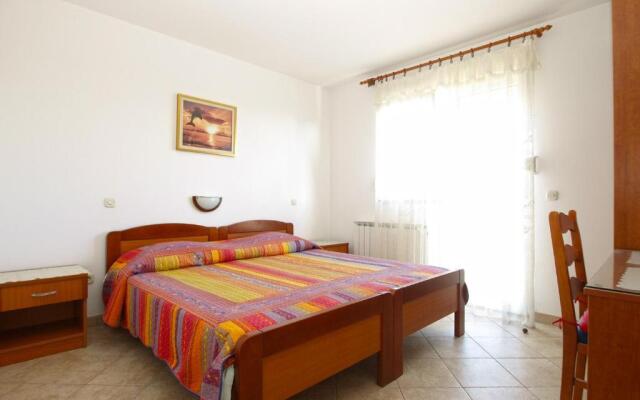 Apartments Marija 841