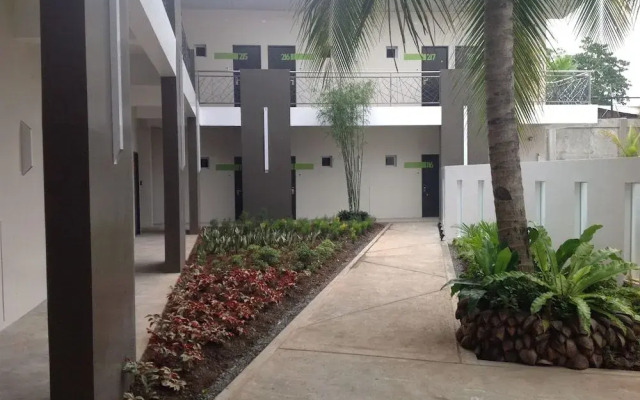 Yhotel