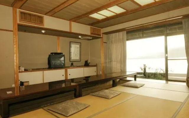 Miyazu Onsen Ryokan Tsurunoya – Guest Rooms – Miyazu