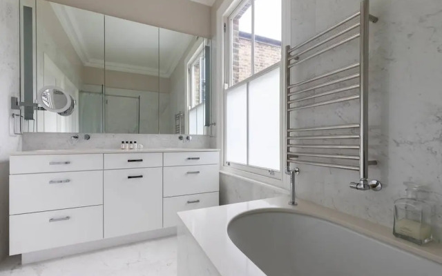 Fentiman Road II by Onefinestay