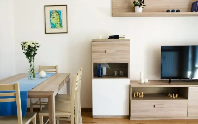 ALTIDO Como Modern Flat