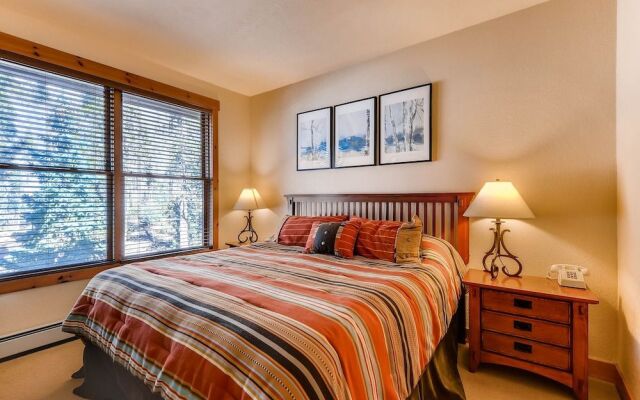 Trapper's Crossing #8780