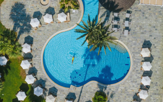 Golden Bay Beach Hotel