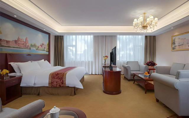 Vienna Hotel (Zhongshan Ancient Town Center)