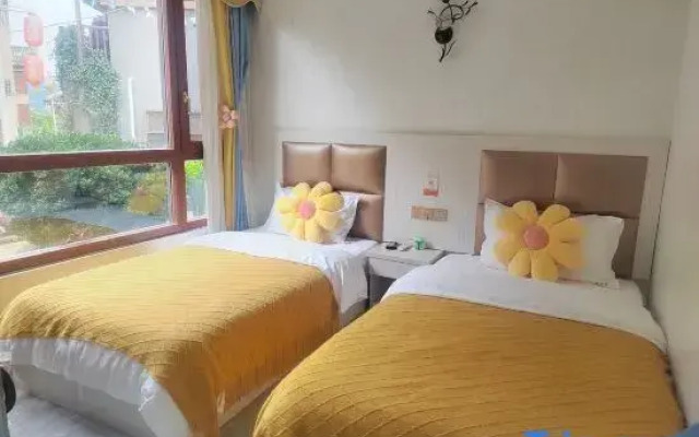 Xichang Bibofu Inn