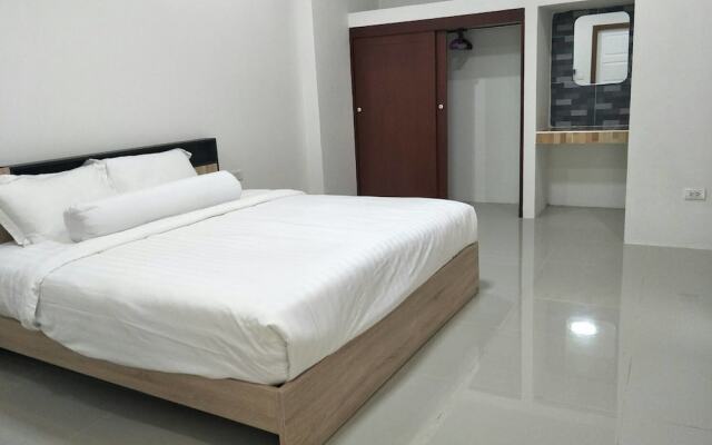 Tropical 2 Bedroom Pool Vill by PPF