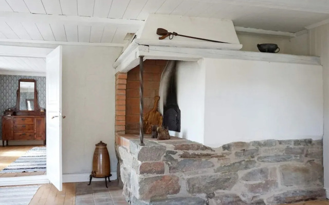 6 Person Holiday Home in Hedekas-by Traum