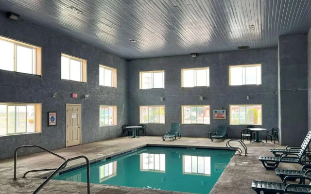 Holiday Inn Express Grants