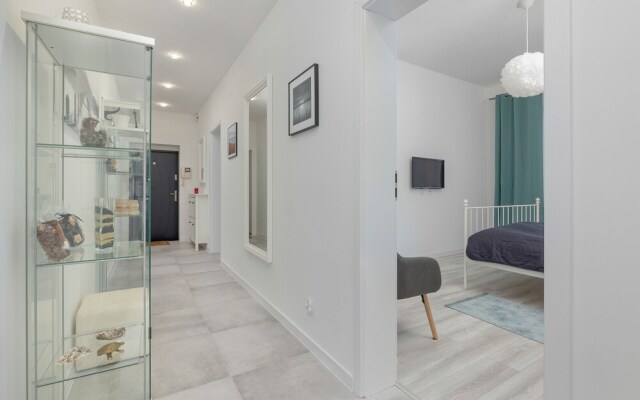 Spacious Grunwaldzka 77 by Renters