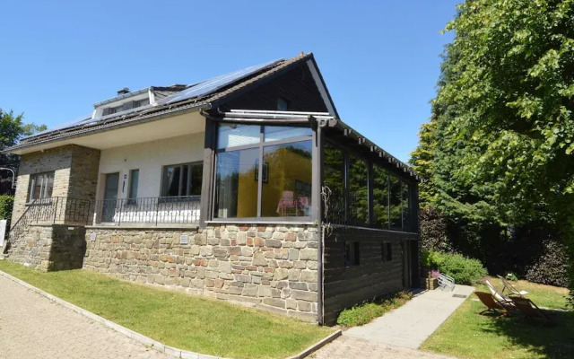 Luxurious Holiday Home With Sauna in Butgenbach