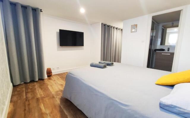 Charmant T2 Proche Plage Avec Terrasse Privative