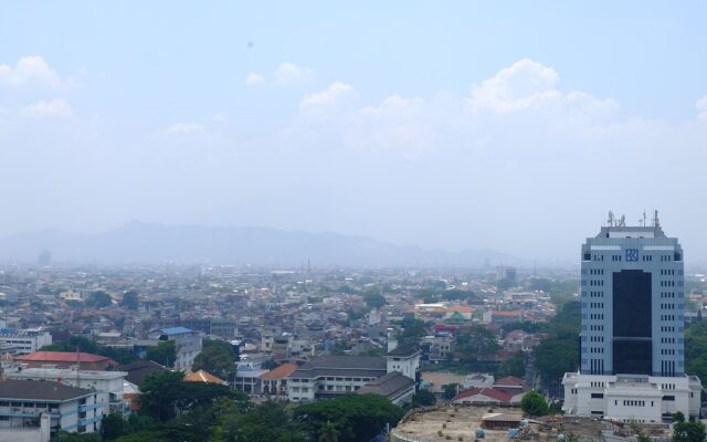 Strategic And Comfortable 2Br At Braga City Walk Apertment