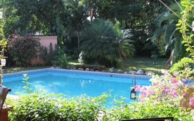 Hotel Maya